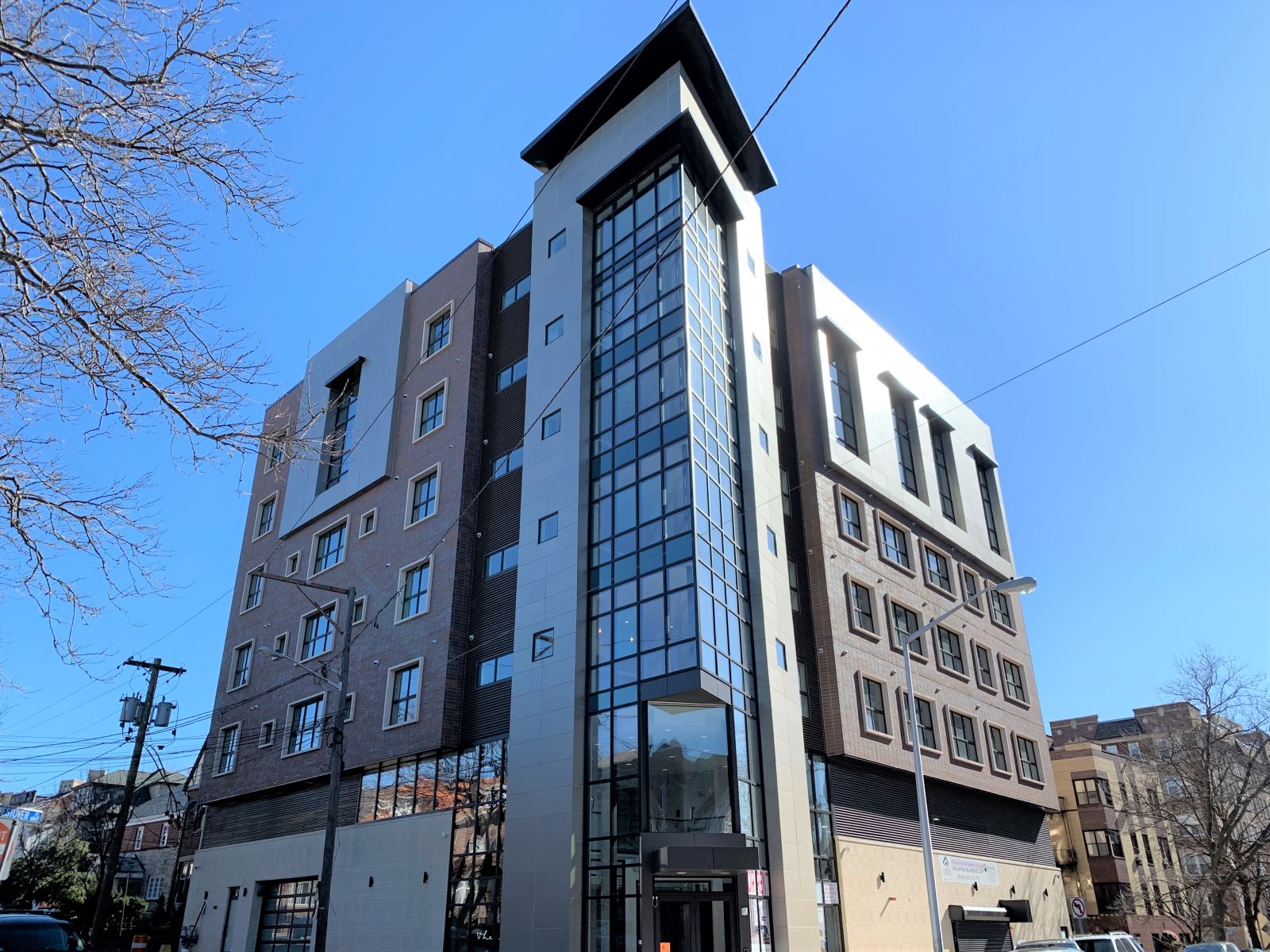 LOFTS ON BOULEVARD EAST